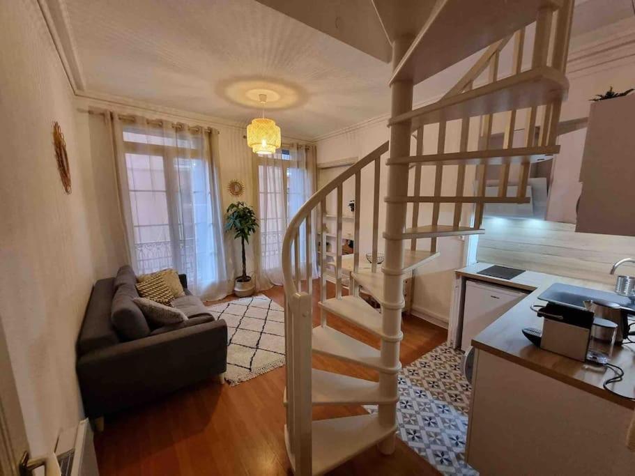 Le Dali-Duplex Au Pied De Castillet Perpignano Esterno foto
